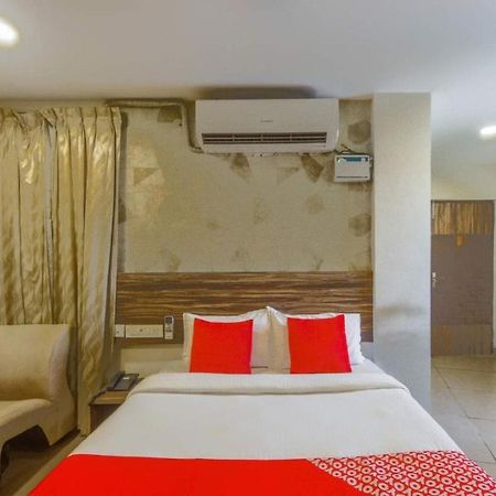 Serenity Inn Chennai Esterno foto